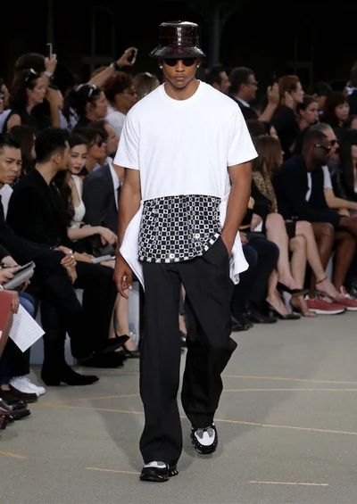 Look 49